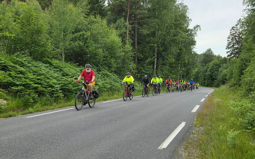 Flosta rundt (30. juni)
